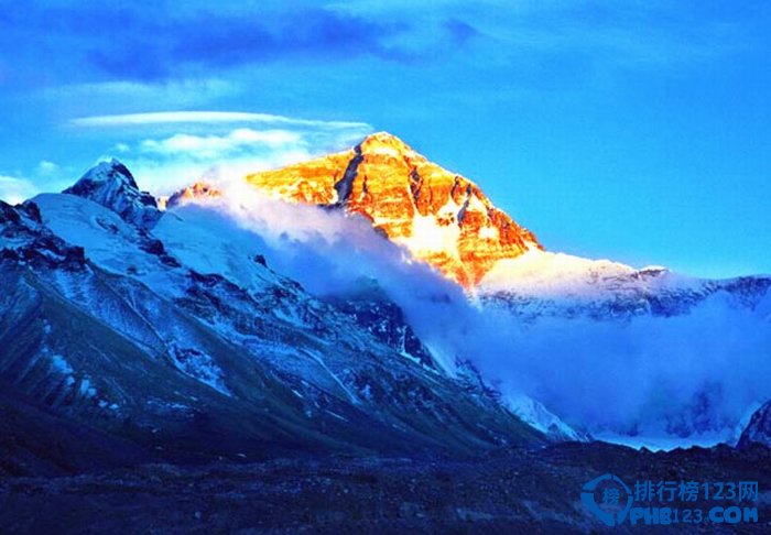 中国最美的十大山峰排行榜插图2