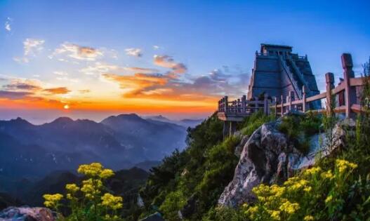 临沂好玩的地方排行榜 地下大峡谷超美,第五个书法爱好者必去插图2