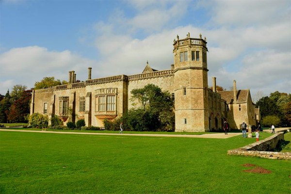 英国十大小镇 带你领略别样的英伦风情，第一被称吸血鬼之乡插图9