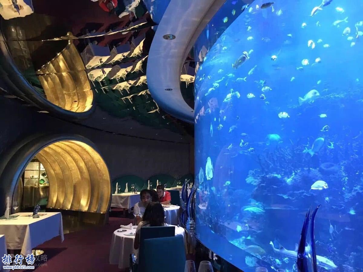 全球十大景观餐厅，悬崖餐厅你敢去吗？插图1