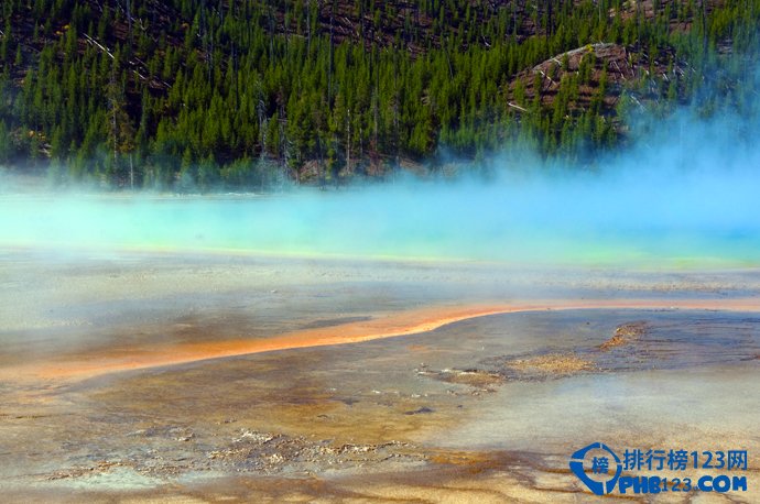 冬季泡温泉的十大好去处排行榜插图9