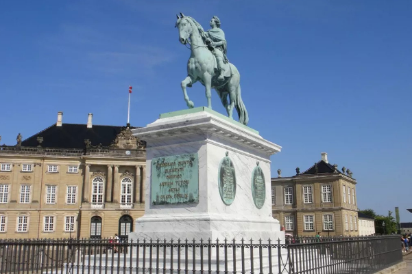 丹麦十大最受欢迎的景点：圆塔上榜，它是童话之城插图2