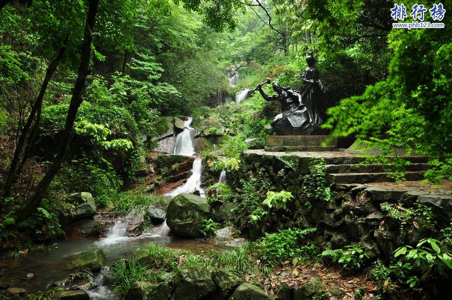 7月份适合去哪里旅游 十大7月国内旅游最佳去处插图7