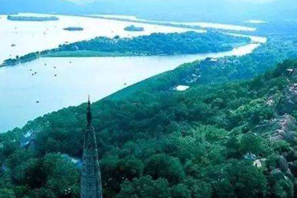 杭州十大爬山好去处排行榜：凤凰山 宝石山 吴山上榜插图1