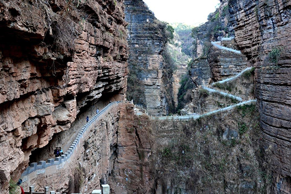 云南十大爬山好去处 大理苍山上榜 第一是我国最难登的山之一插图4