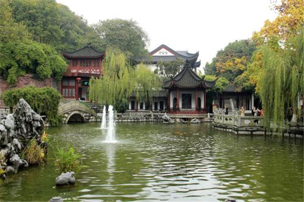 武汉十大公园广场排名：江滩上榜，第5外地游客必去插图1