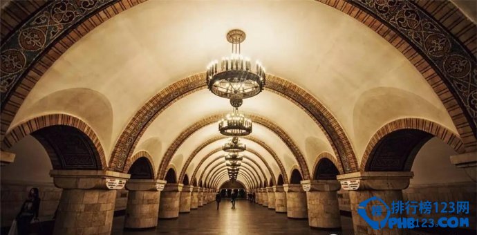 全球十大美轮美奂地铁站排行榜插图3