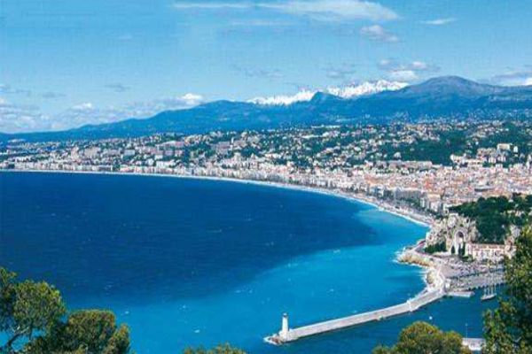 国外十大海边旅游胜地 巴哈马群岛粉色沙滩很是吸引人插图5