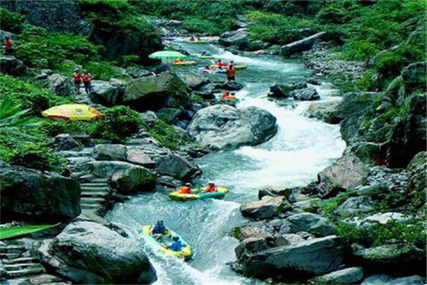 清远十大风景名胜排名:马头山上榜,第二漂流胜地插图1 清远十大风景名胜排名:马头山上榜,第二漂流胜地插图1