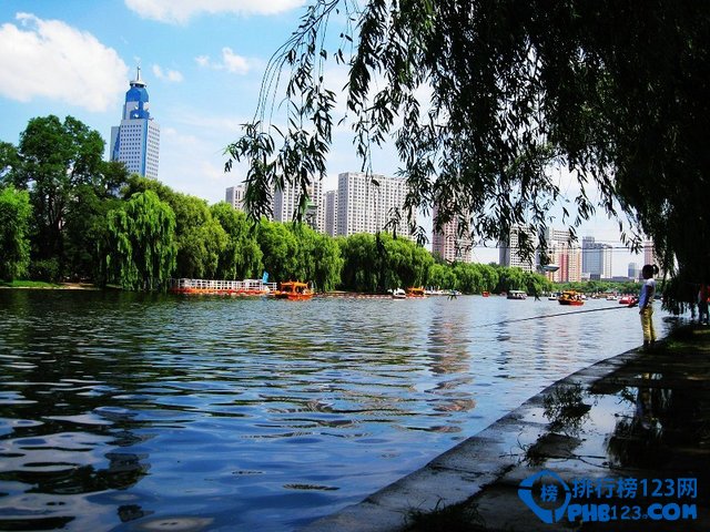 中国十大最适合穷游的城市排行榜插图3