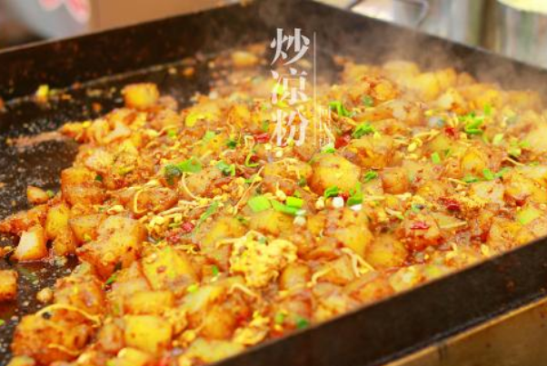 西安十大网红景点：永兴坊上榜，它是小吃一条街插图5