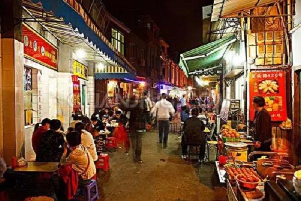 中国十大美食最多的景点：锦里上榜，第八京城美食1条街插图8