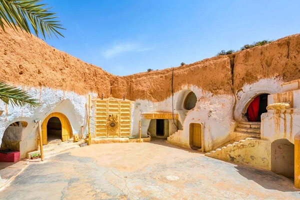 全球十大唯美小镇排行榜：第一是翠绿群山中的一道彩虹插图2