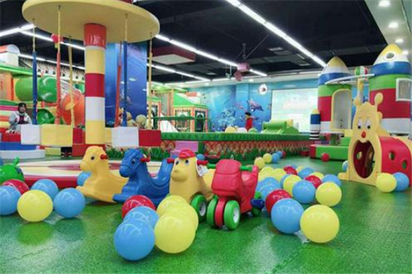 深圳十大游乐场排行榜：欢乐谷上榜，它的热度最高插图8