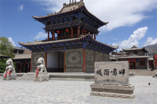 青海十大景点排行榜：结古寺上榜，第四适合修养身心插图9