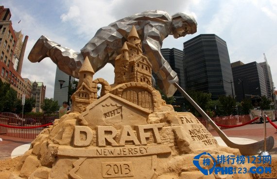 全球十大海滩雕塑排行榜插图9