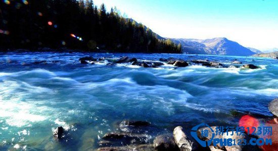 你不得不知的二十个美不胜收的新疆美景插图2