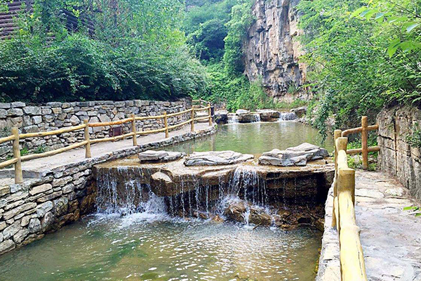 山东十大最好玩的地方 地下大峡谷上榜 第一名有800里水景插图5