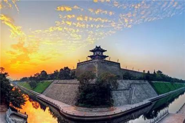 西安旅游五大网红打卡地 钟楼与大雁塔上榜历史悠久插图2