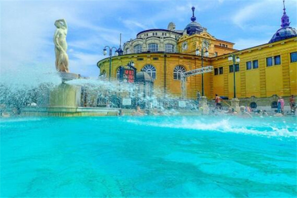 世界十大温泉聚集地 匈牙利上榜，第五能体验到冰火两重天插图6