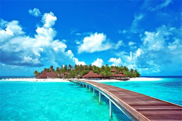 亚洲十大海岛排名 印度尼西亚三个上榜，马尔代夫人气爆棚插图1