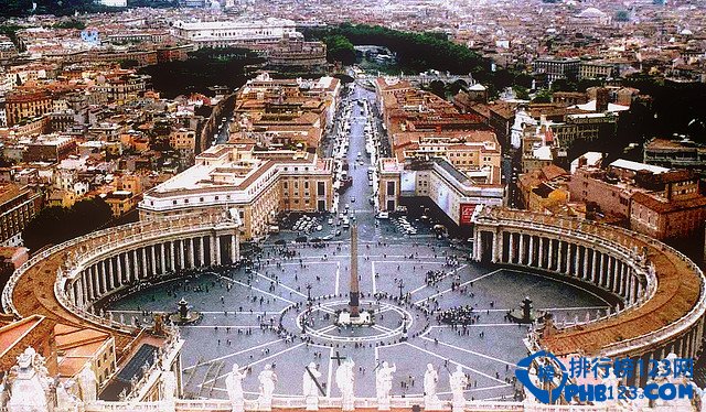 全球最著名的14座城市广场排行榜插图10