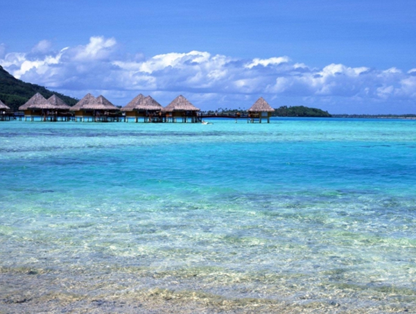 全球十大浪漫婚礼地点，都是别具一格的风景插图