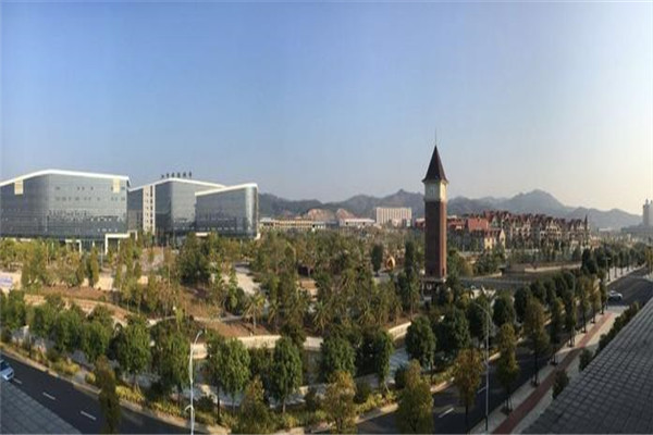 揭阳十大公园广场排名：普宁广场第3，第1夜景超美插图4