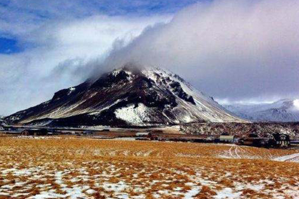 冰岛十大必去景点：第一名当微风拂过会发出美妙的音乐插图9