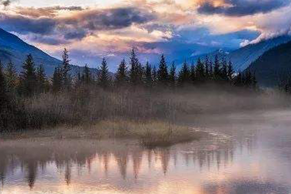 世界十大滨河景观::亚马逊第二，第一名河滨有城堡矗立插图7