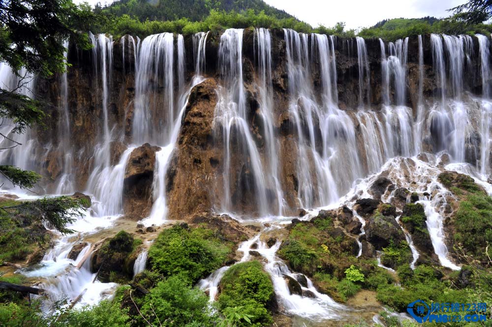 世界十大壮观瀑布插图3