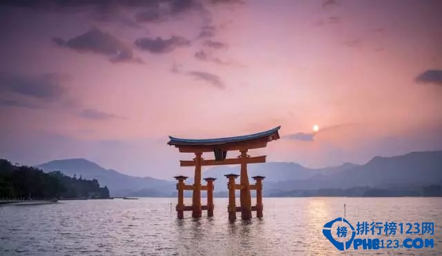 日本TOP9最美小镇等你来光临插图1