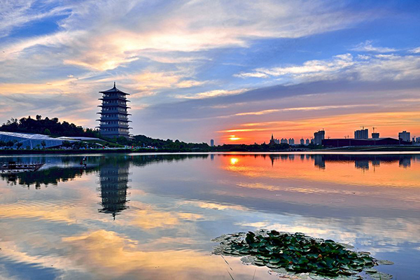 中国十大网红城市 重庆和武汉均有上榜插图1