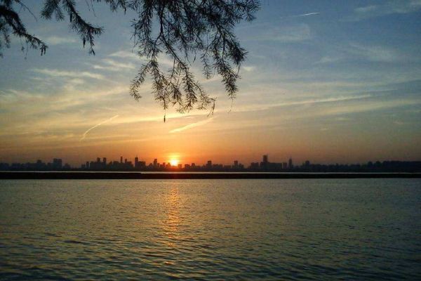 湖北十大好玩的景点 黄鹤楼与武汉大学上榜插图4