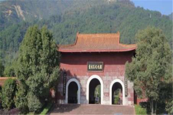 广东十大适合亲子旅游的地方 广州海洋馆上榜，第一名是白云山插图5