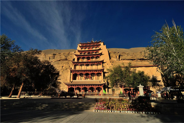 西北旅游十大景点排名 莫高窟观赏价值高 青海湖让人向往插图1