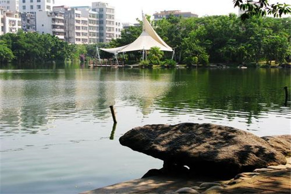 湛江十大公园广场排名：渔港公园上榜，第7建园最久插图3
