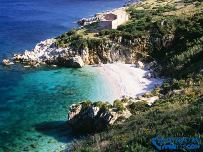 盘点意大利最迷人的12处海滩插图11