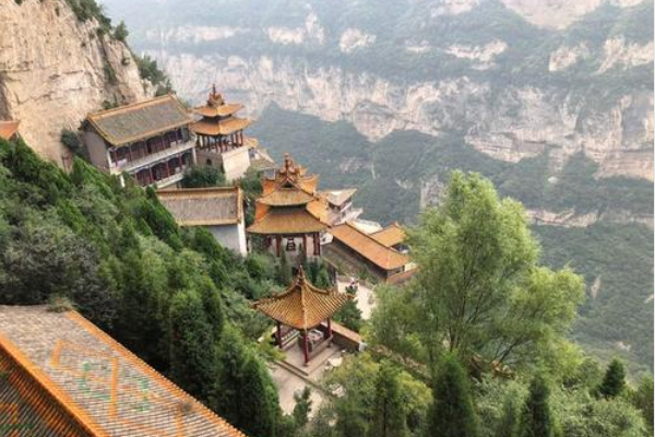 山西十大最好玩的景点 乔家大院影视化，壶口瀑布最壮观插图7