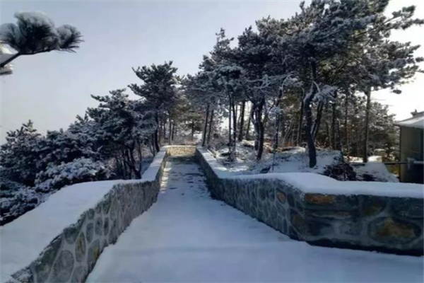七大穷游雪景景点排行榜：老界岭上榜，它是中原雪乡插图4