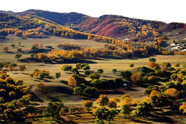 赤峰十大风景名胜排名:心景花海上榜,第6蒙元文化主题插图1 赤峰十大风景名胜排名:心景花海上榜,第6蒙元文化主题插图1