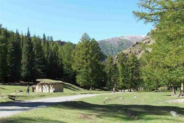 哈密十大旅游景点：寒气沟上榜，第十可以垂钓和烧烤插图6