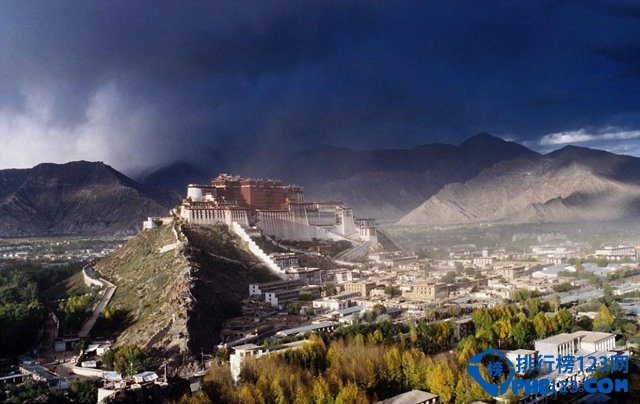 盘点世界十大自然人文奇迹 中国竟有3地上榜插图9