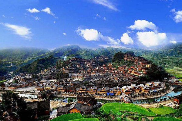 中国十大避暑城市：夏季避暑胜地 风景优美还有习习凉风插图4