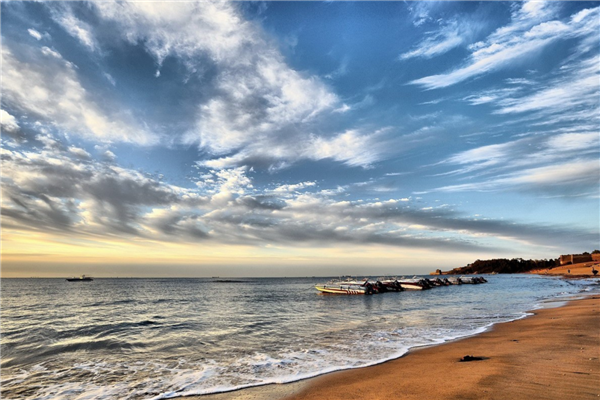 夏日旅行必去城市排名 昆明四季如春 北戴河景色优美插图2