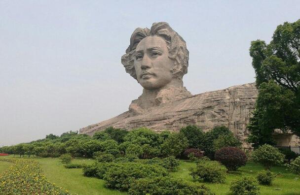 湖南旅游十大必去景区 岳麓山上榜 第一堪称仙境插图8