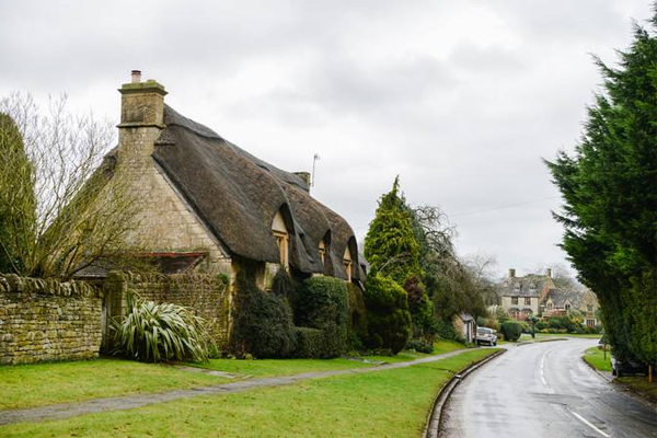 英国十大小镇 带你领略别样的英伦风情，第一被称吸血鬼之乡插图7