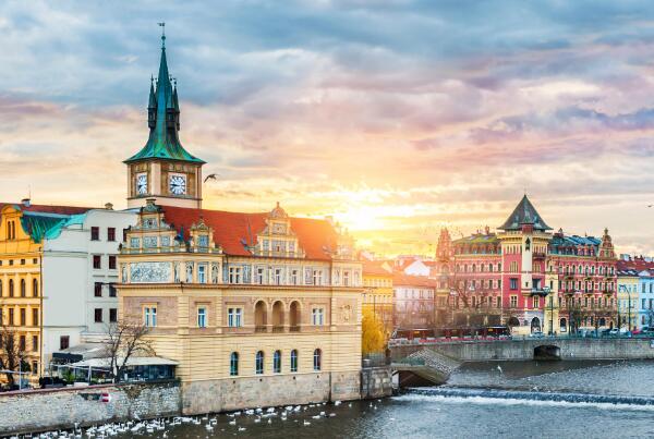 世界十大绝美旅行地 马尔代夫上榜，第七是“薰衣草之乡”插图7