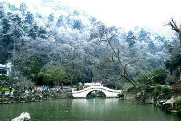 贵州十大景点：贵阳花溪公园上榜，第七有天然溶洞插图9