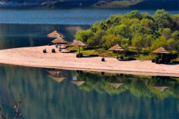 丹东十大风景名胜排行榜:凤凰山上榜,第一适合秋天去插图2 丹东十大风景名胜排行榜:凤凰山上榜,第一适合秋天去插图2